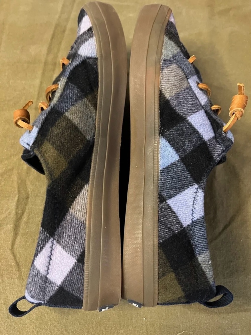Sperry Plaid Flannel Lace-Ups - Picture 5 of 5